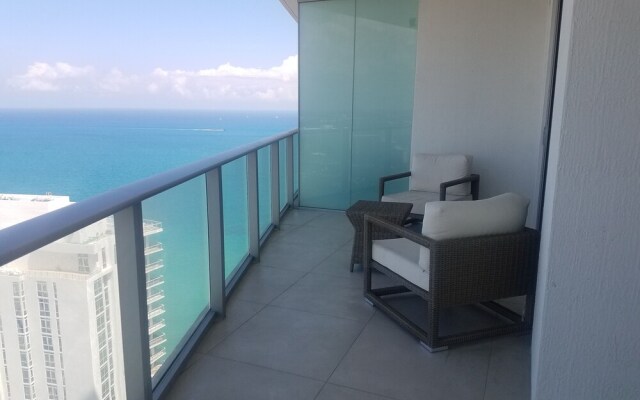 Ocean View Apartments by 1stHomeRent