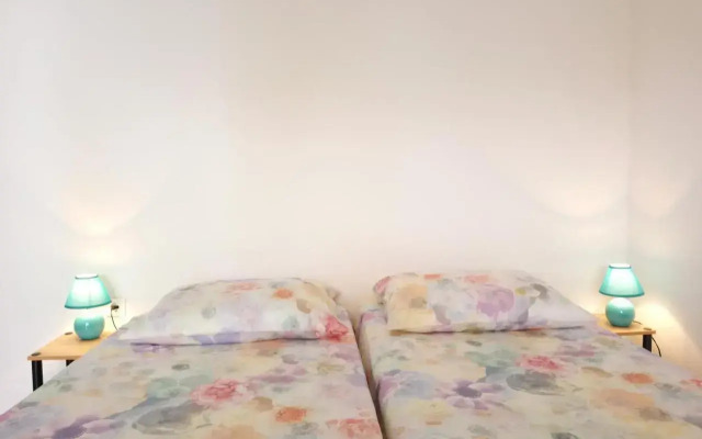 Charming Hill Apartment