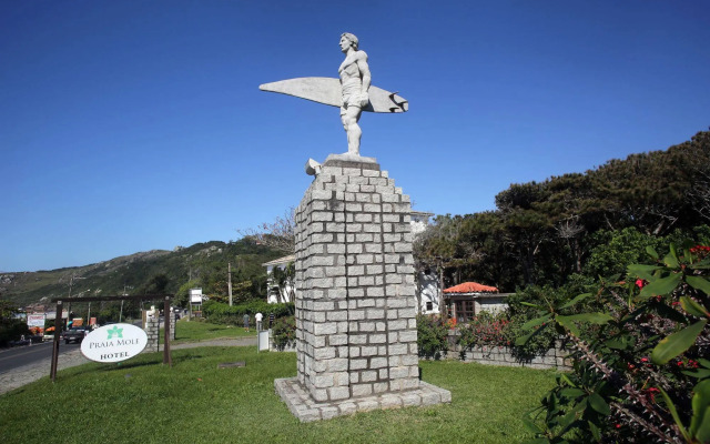 Residencial Cabanas da Praia Mole