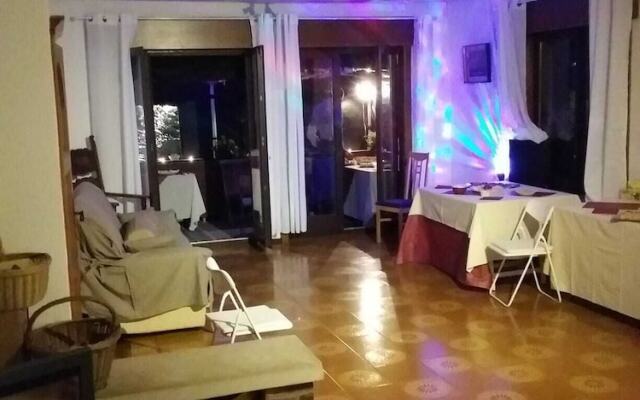 Cosy Rooms in a Villa- B&B Near Wavre