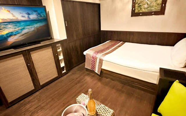 Hotel Gran Bali Resort – Guest Rooms – Kawasaki