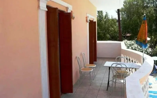 Sun City Apartments