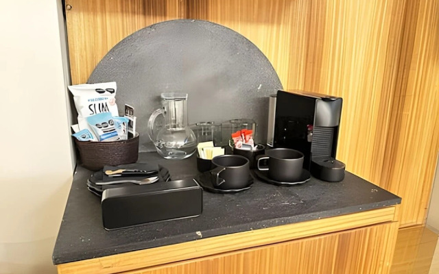 Modern Suite 1 - Heart of Roma Norte