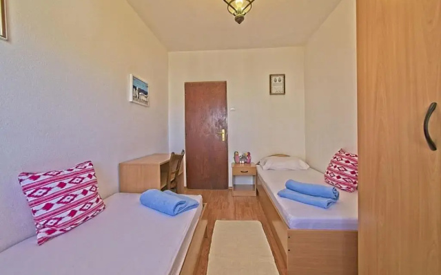 3 bedroom apartment Nik