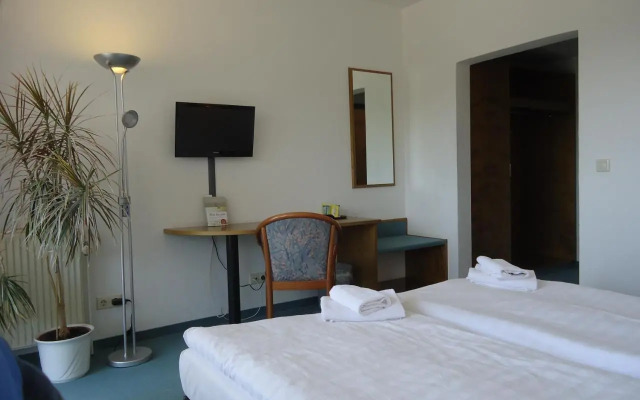 GreenLine Hotel Hellfeld
