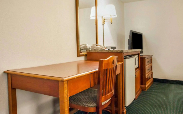 Econo Lodge Somers Point