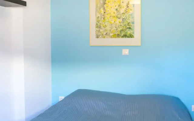 Waterfront Apartment in Central Greece With Swimming Pool