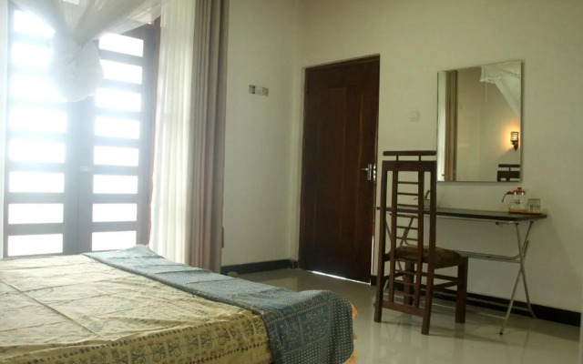 The Breeze Pinnawala Homestay