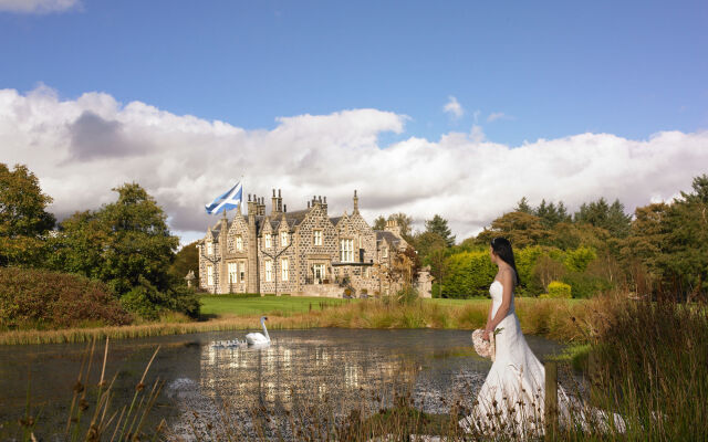 Trump Macleod House & Lodge