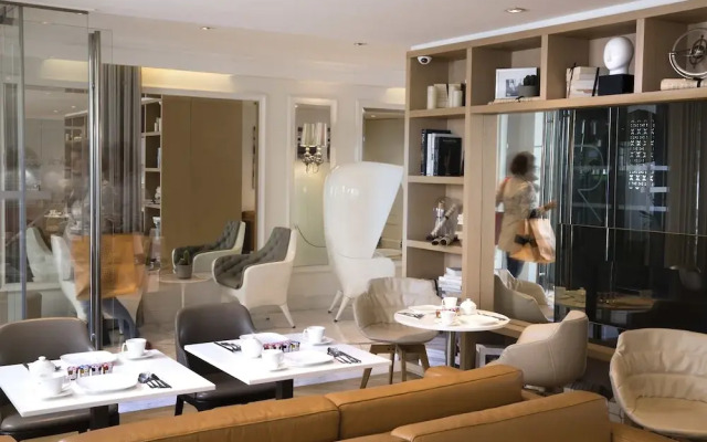 Hôtel R de Paris - 4 Étoiles Luxe Paris