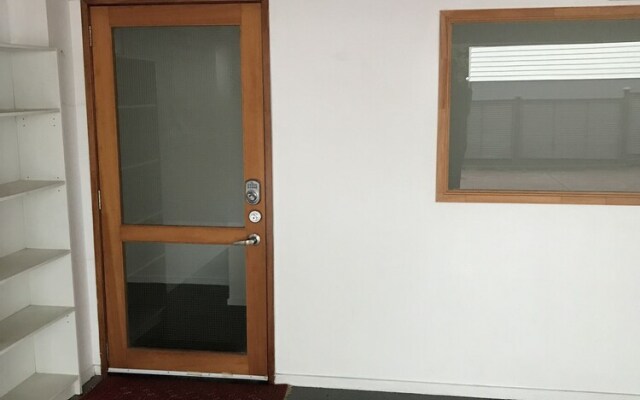2 BR appartment on Park Hill
