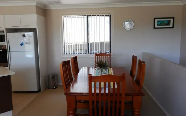 Turtle Grove Unit No 5 at South West Rocks