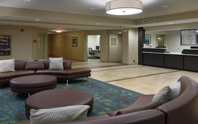 Candlewood Suites Newark South - University Area by IHG