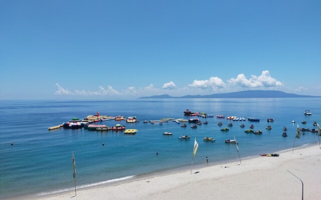 Buena Lynne's Resort Annex