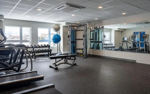 Microtel Inn & Suites By Wyndham Boisbriand