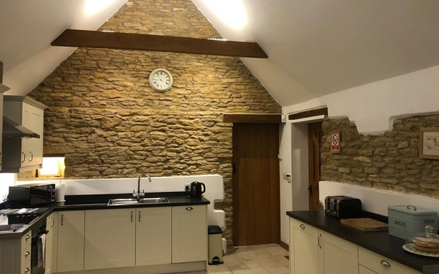 Hook Norton Barn