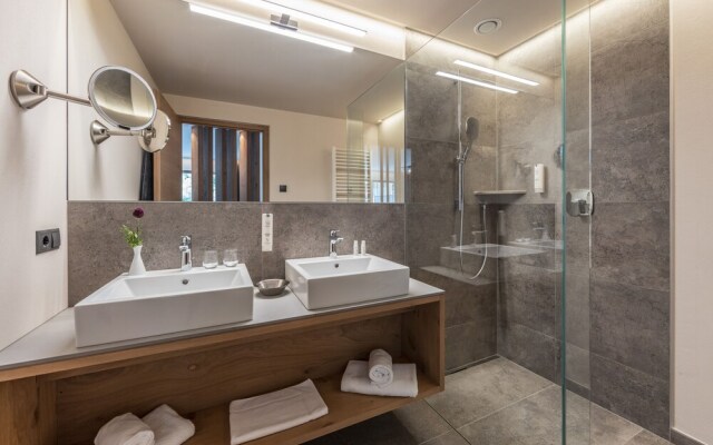 Maraias SRL