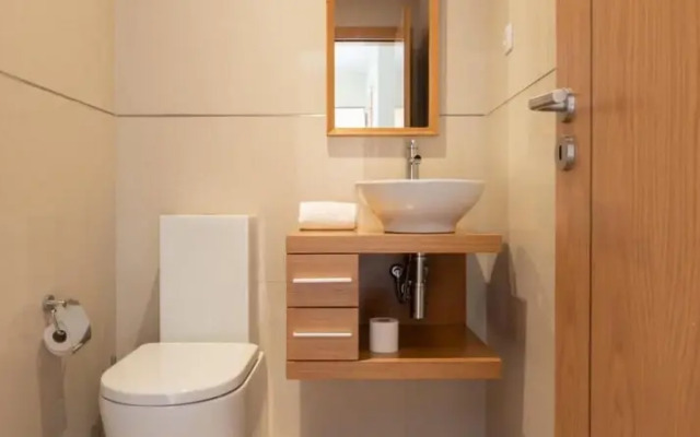 Sensational 2 Bedroom Townhouse 4 People