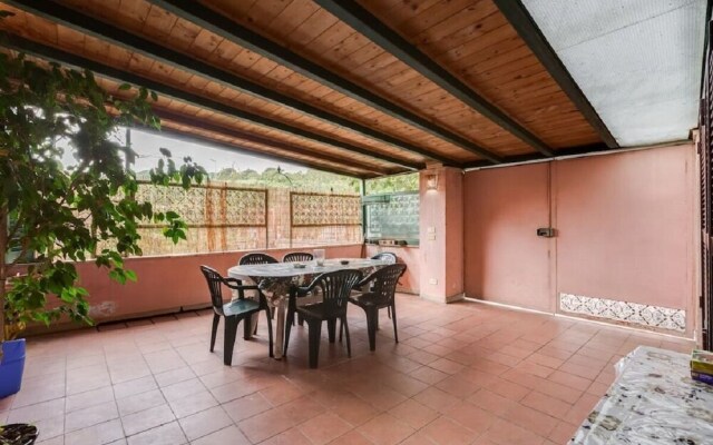 "spacious and Cozy, 6+3 Beds, Free Wifi, Near Eur"