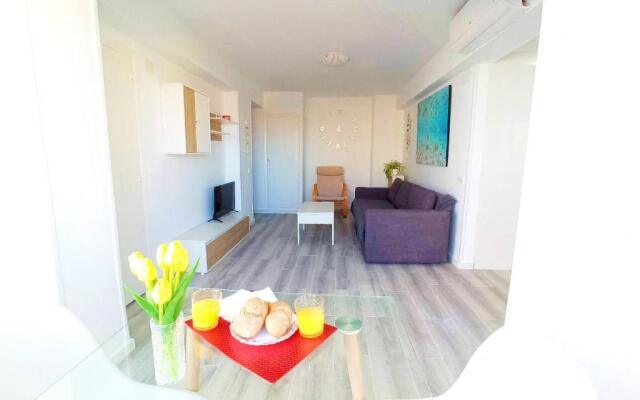 Pintor Sorolla Beach by Agencia Poniente
