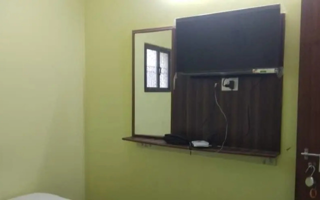 Hotel DMR Residency