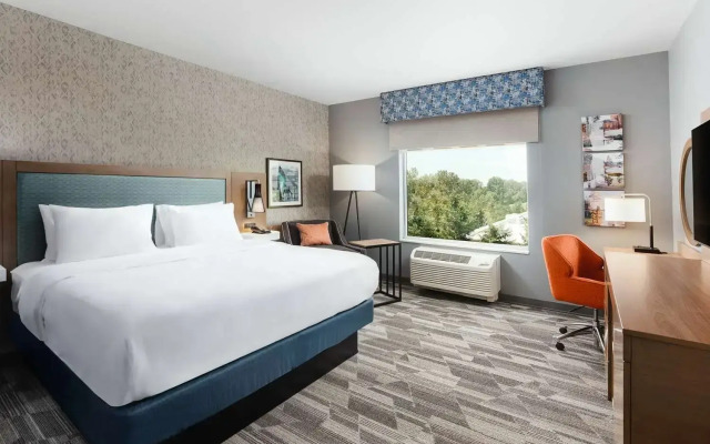 Hampton Inn by Hilton Bellingham Airport
