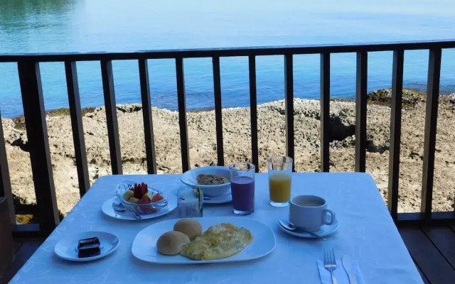 Hotel Playa Bonita