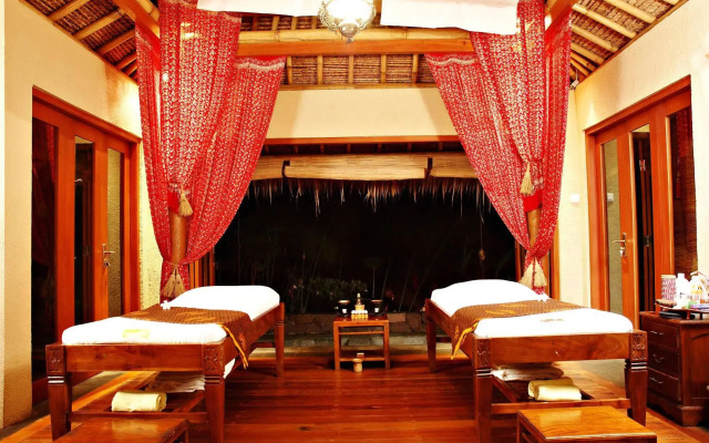 Kampung Sampireun Resort & Spa