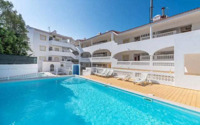 T2 Auroramar Piscina e Praia em Carvoeiro