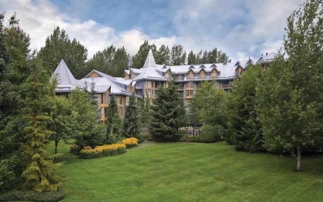 Whistler Cascade Lodge