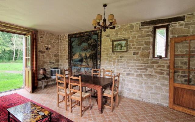 Semi-detached house in the castle park, Bénodet