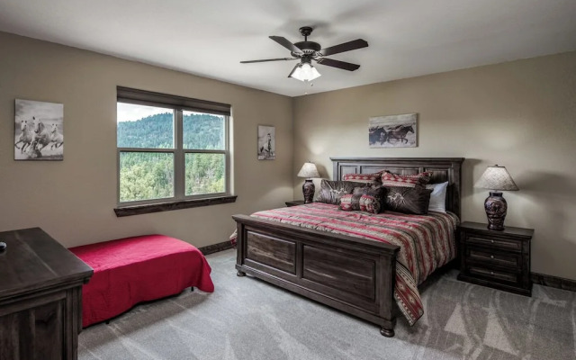 Grindstone Lake Lodge