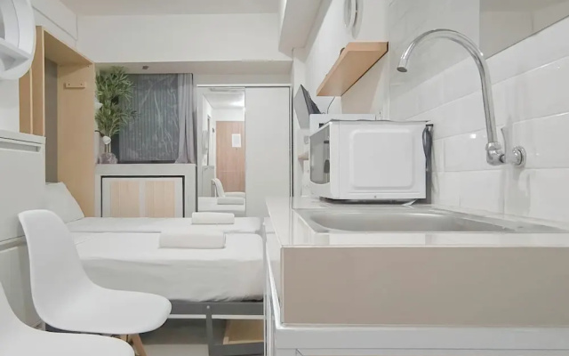 Small Studio (No Kitchen) Apartment At Bandaraya - Tallasa City Makassar – Guest Rooms – Makassar