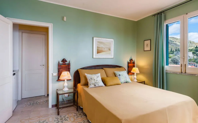 Casetta Amelia Apts by Wonderful Italy