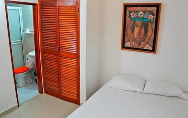 Hostal Kiwi B&B