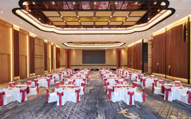 Grand Mercure Batam Centre