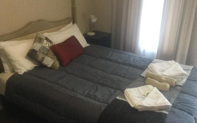 Village Motor Inn