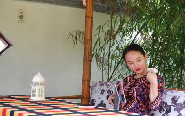 Yangshuo Village Retreat