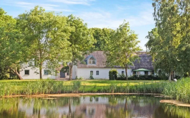 Østergård Kulter Bed & Breakfast