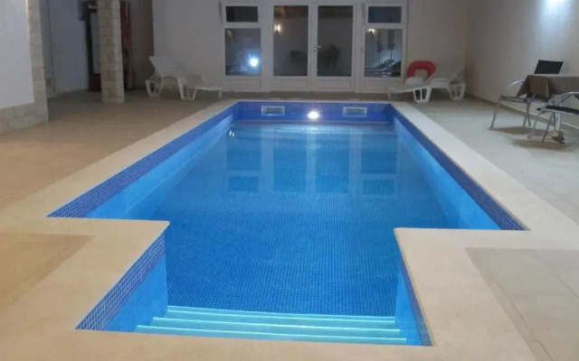 Villa Lily