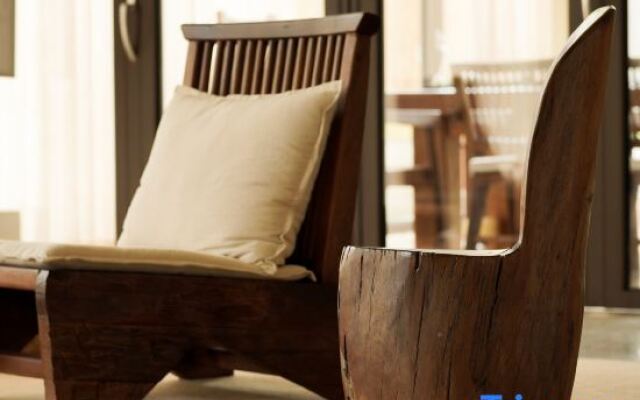 Xishuangbanna Jinghong Neverwinter Hotel