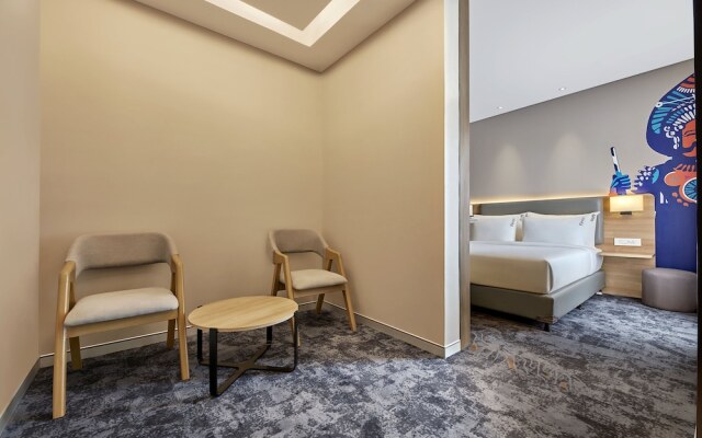 Holiday Inn Express Bengaluru Bommasandra by IHG