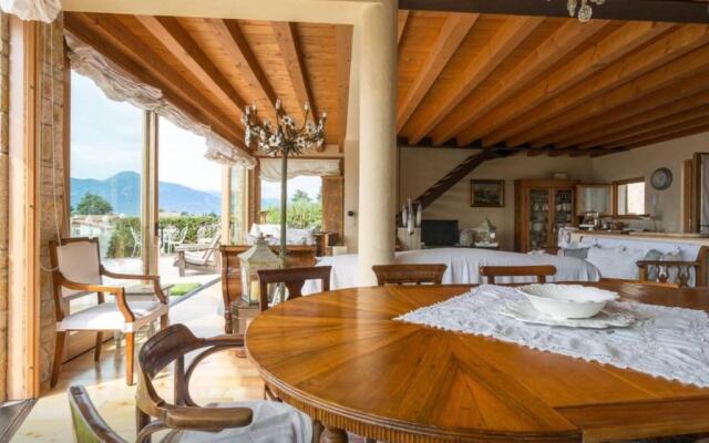 Casa Antichita