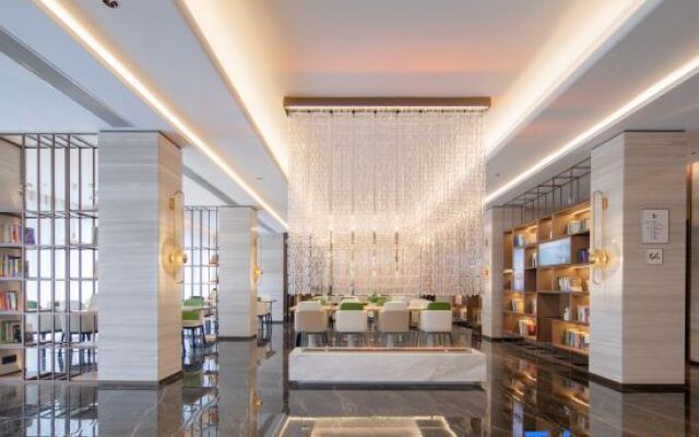 Zhuhai Gongbei Port Fuhuali Ibis Styles Hotel