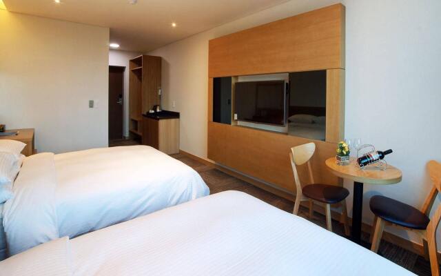 Poong Gyung Hotel