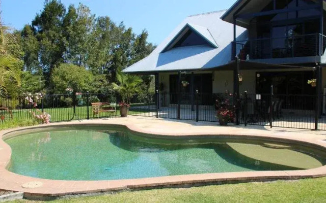 Salamander Bay Bed and Breakfast