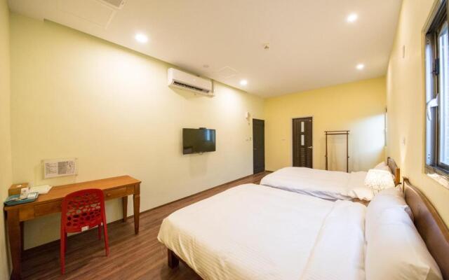 7113 hotel