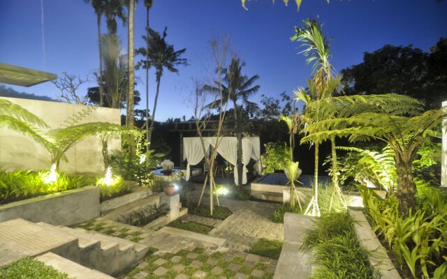 Amora Ubud Boutique Villas