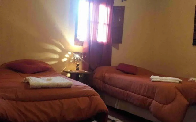 La Casona Amarilla