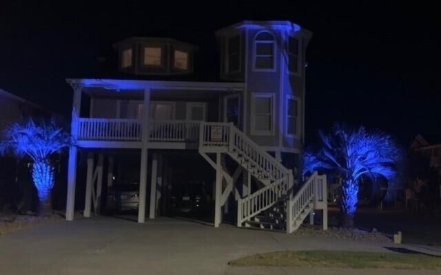 Quick Getaway - 4 Br Home